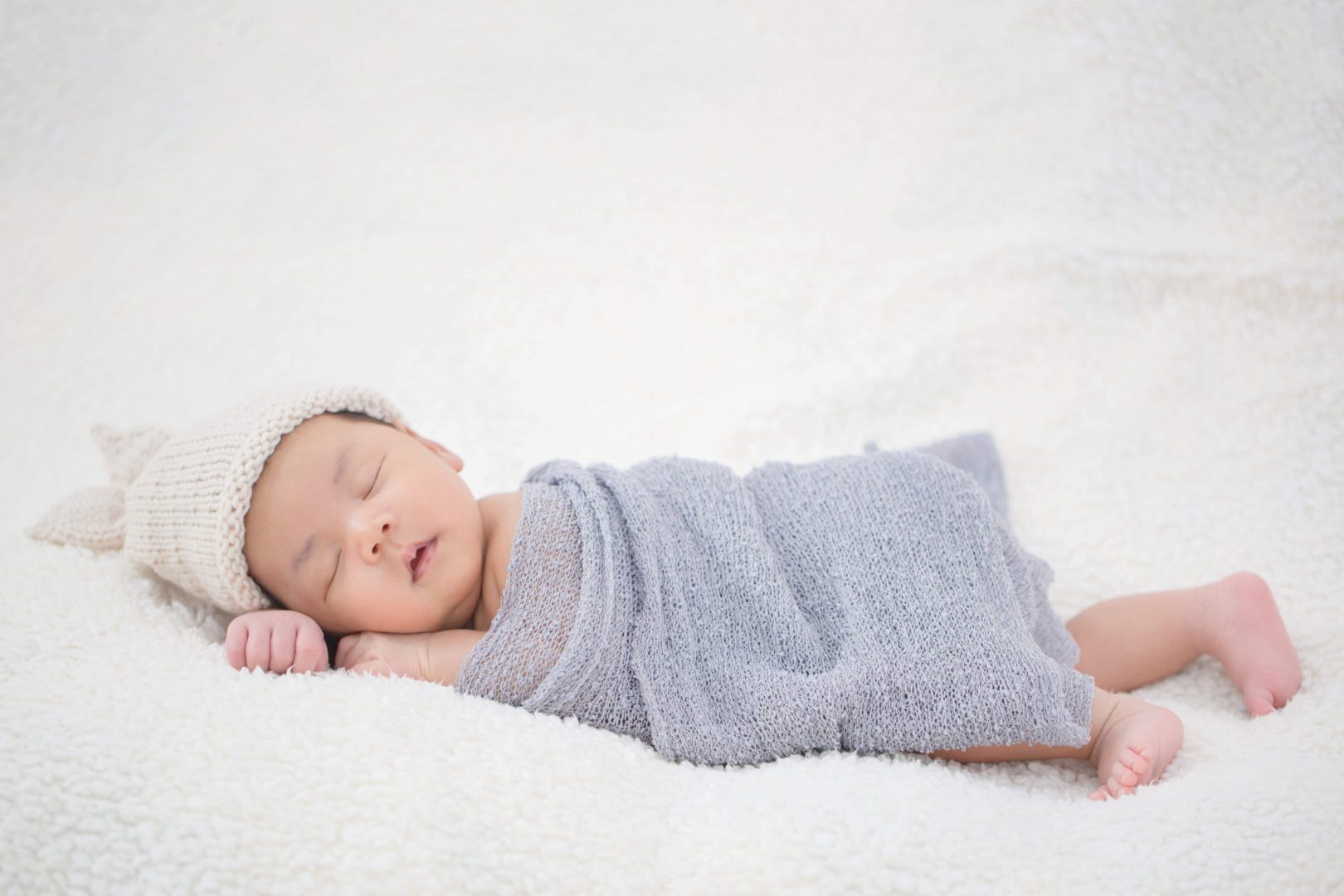 Tăng trưởng và phát triển của trẻ cho đến khi 1 tuổi: 0 ~ 1 tháng tuổi