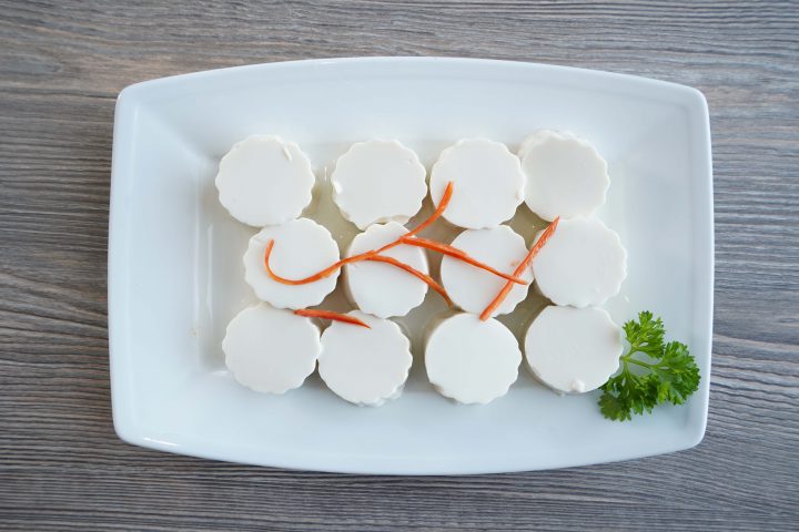 Thực đơn với đậu hũ non và trứng